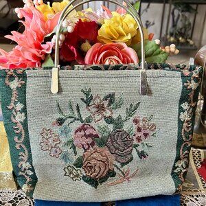 Vintage Floral Tapestry Handbag